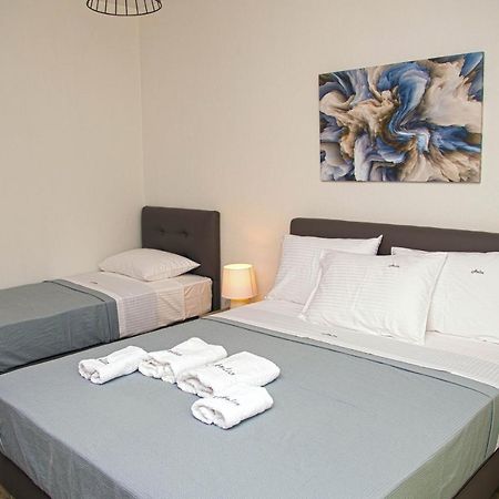 Aelia Luxury Apartments Nikiti  Dış mekan fotoğraf
