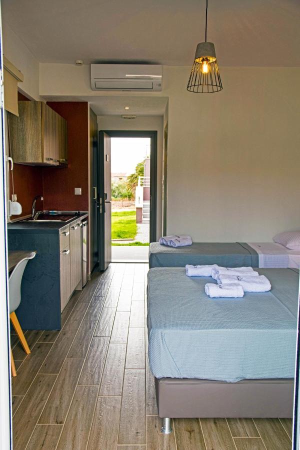 Aelia Luxury Apartments Nikiti  Dış mekan fotoğraf