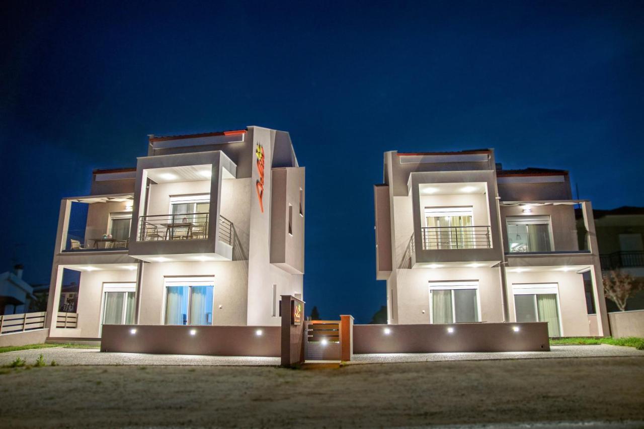 Aelia Luxury Apartments Nikiti  Dış mekan fotoğraf